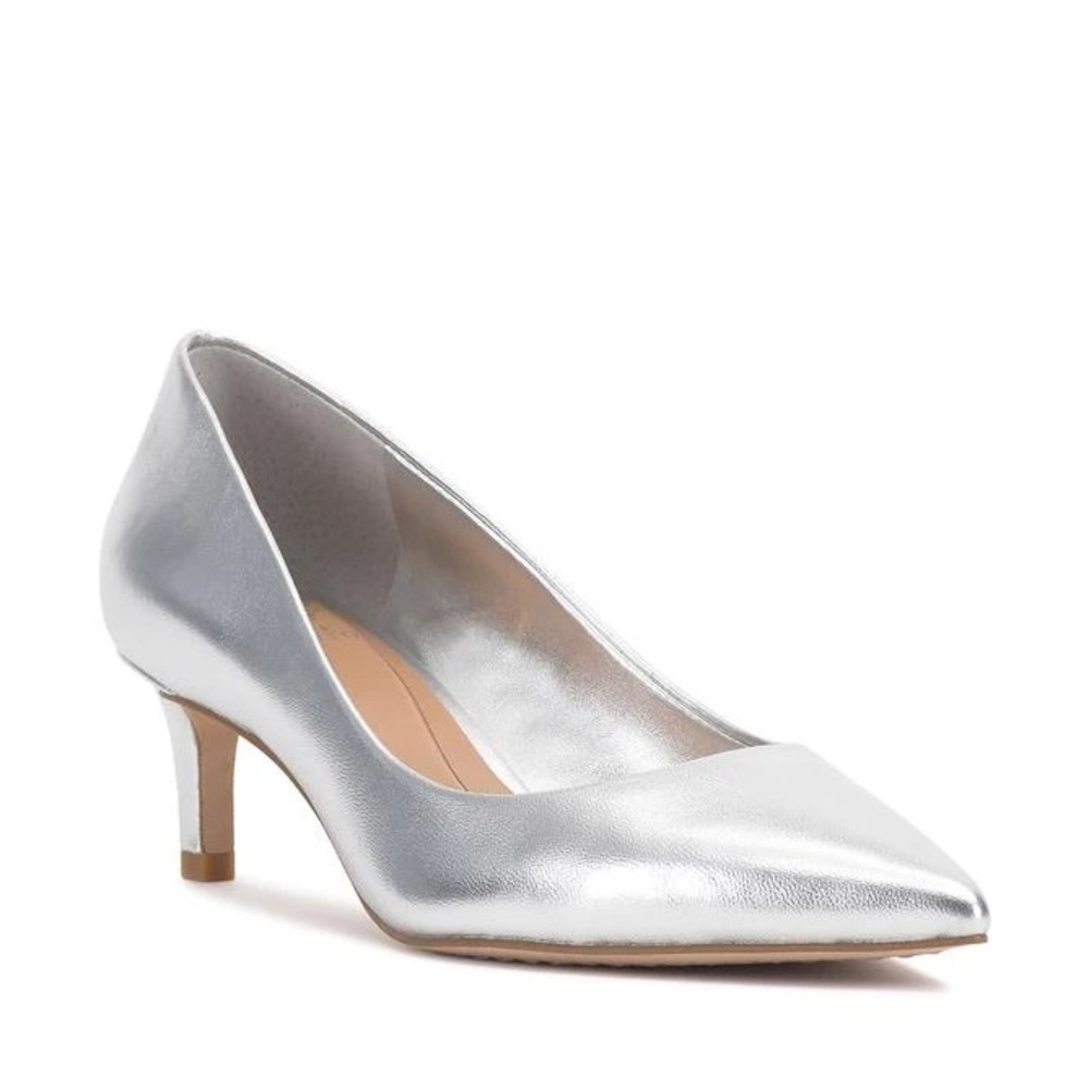 Vince Camuto Kehlia Pointed Toe Pump Heels ✨ Silver Liz Size 8.5